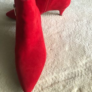 New Sam Edelman’s Circus Bright Red Suede booties